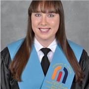 Maestra de educación primaria con especialidad en pedagogía terapéutica